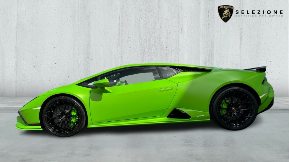 Lamborghini Huracan Evo Spyder  #12
