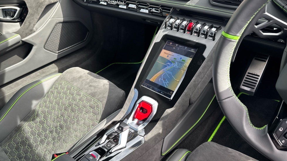 Lamborghini Huracan Evo Spyder  #33