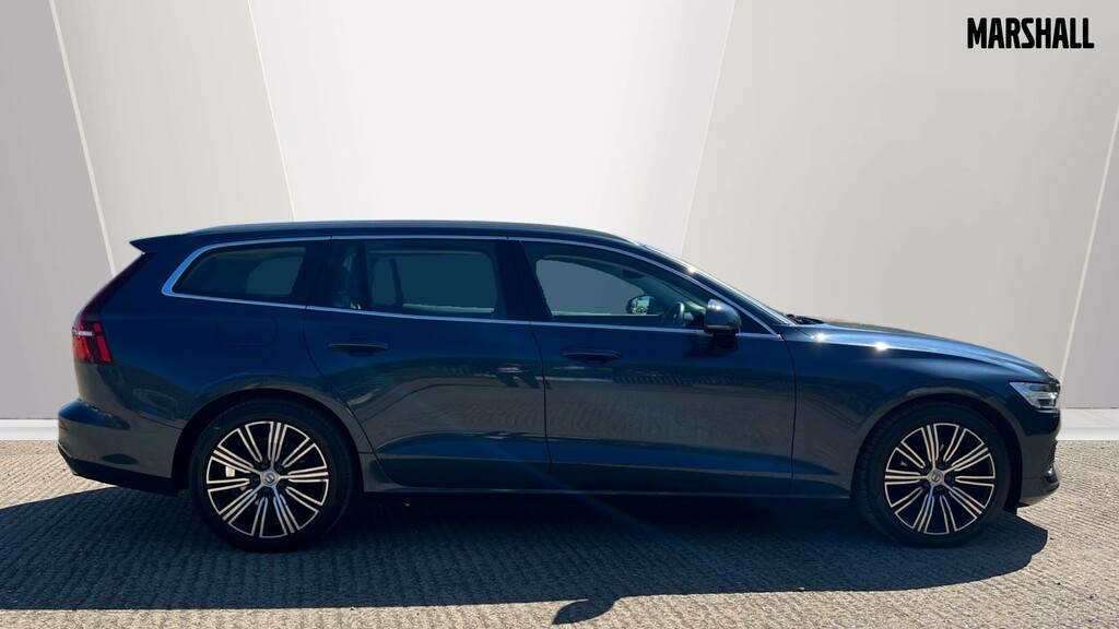 Volvo V60 V60 2.0 D4 190 Inscription Plus AJ70WCG Blue #3