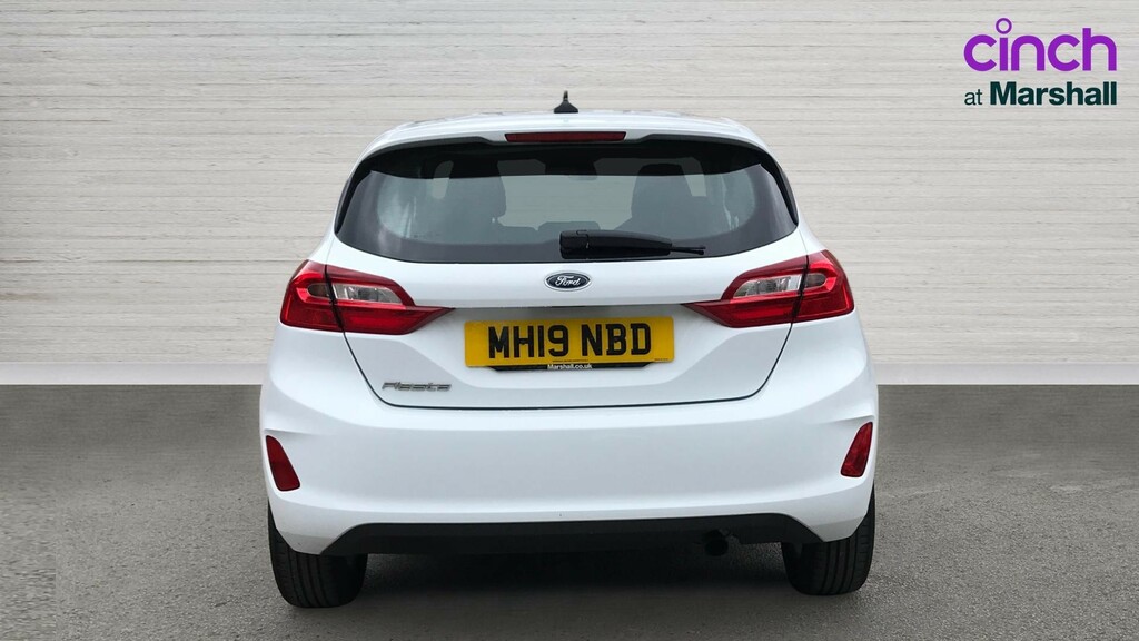 Ford Fiesta Fiesta 1.1 Zetec MH19NBD White #4