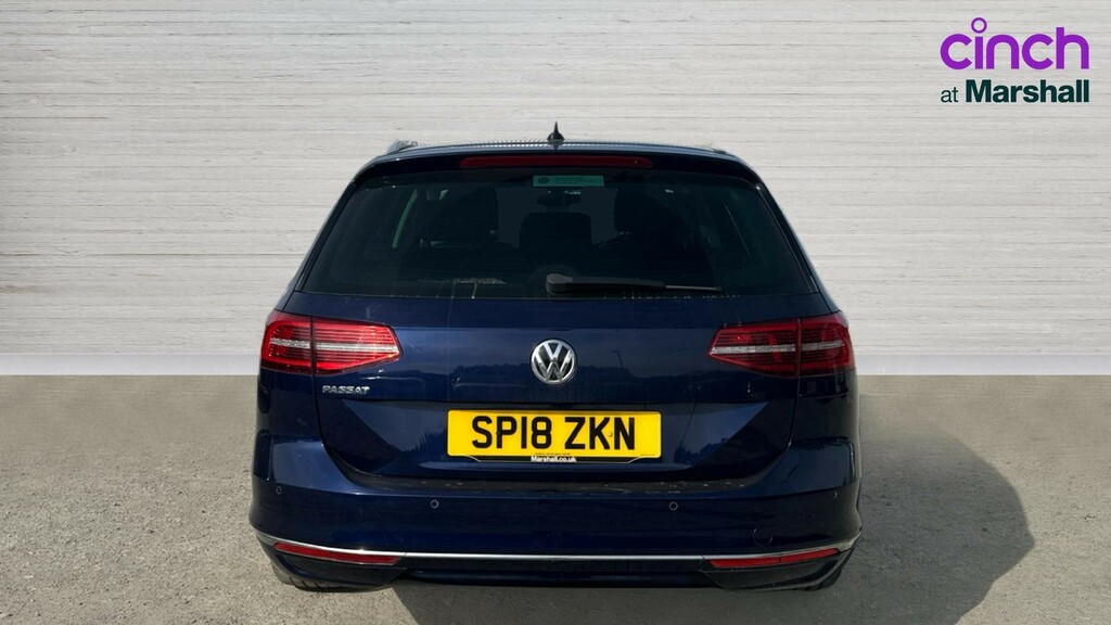 Volkswagen Passat Passat 2.0 Tdi Gt Panoramic Roof Blue #4