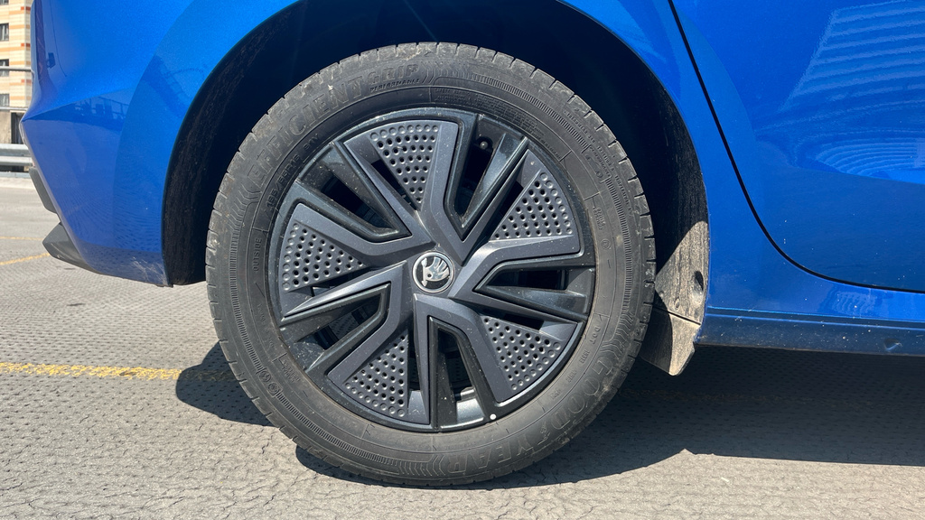 Skoda Fabia Fabia 1.0 Tsi 116 Colour Edition Dsg EF74NRO Blue #5