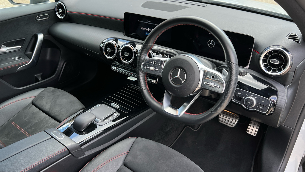 Mercedes-Benz A Class A Class A180 Amg Line Executive BC70TGV White #3