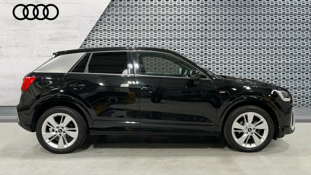 Audi Q2 Q2 35 Tfsi S Line LV23KAK Black #4