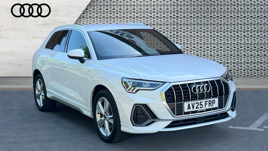 Audi Q3 Q3 35 Tfsi S Line S Tronic Leather White