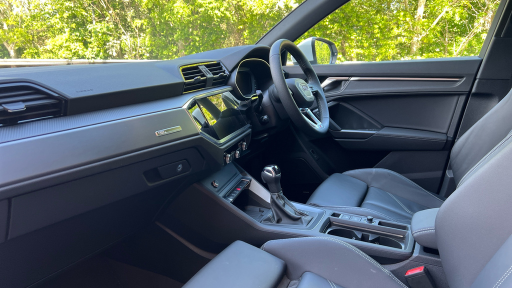 Audi Q3 Q3 35 Tfsi S Line S Tronic Leather AV25FRP White #2