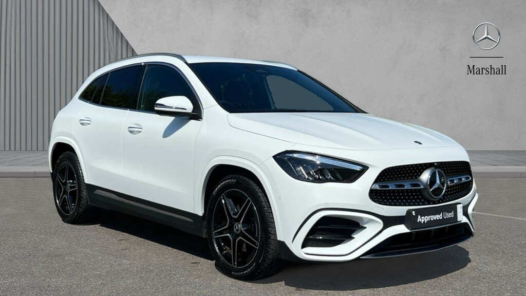 Mercedes-Benz GLA Class Gla 200D Amg Line Executive White