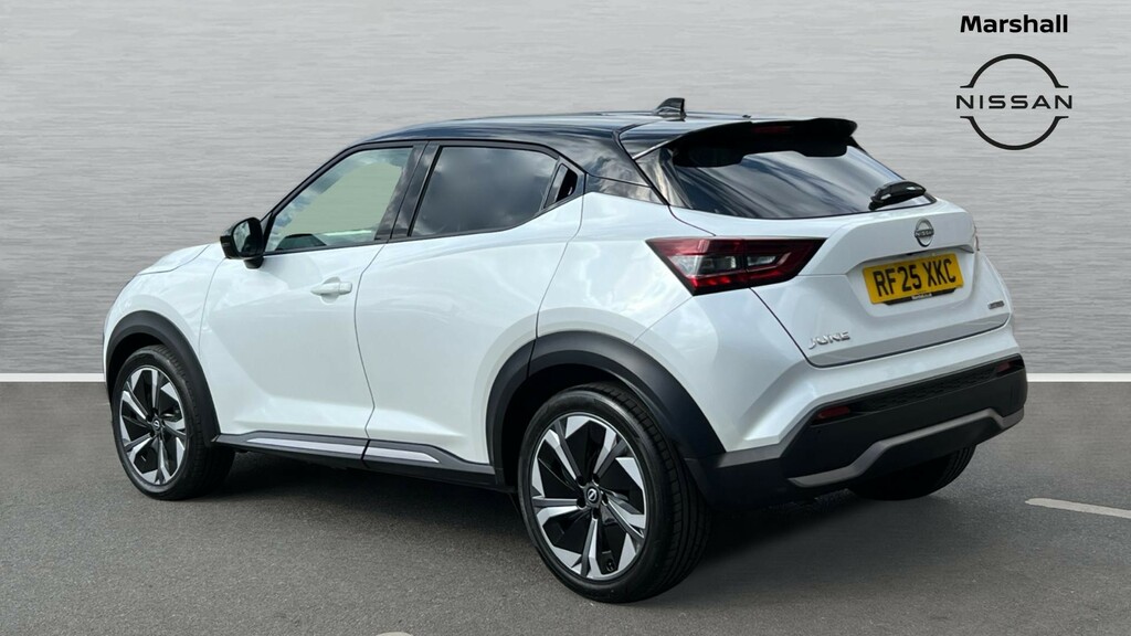 Nissan Juke Juke 1.6 Hybrid Tekna RF25XKC White #2