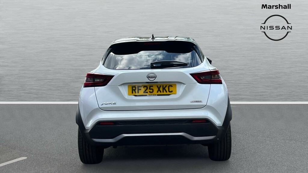 Nissan Juke Juke 1.6 Hybrid Tekna RF25XKC White #6
