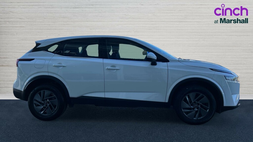 Nissan Qashqai Qashqai 1.3 Dig-t Mh 158 Acenta Premium Xtroni DL73ODF White #2