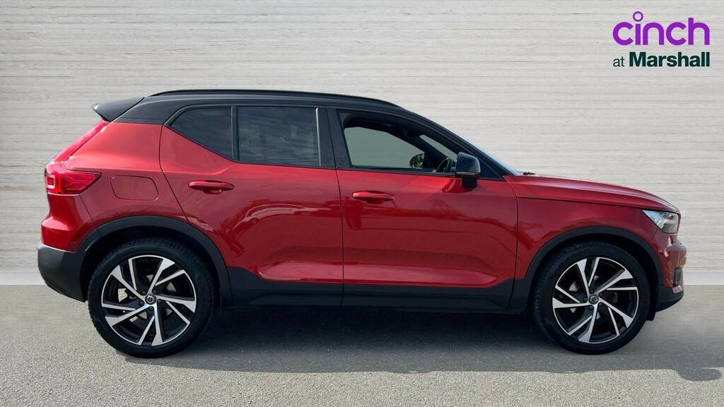 Volvo XC40 Xc40 2.0 D3 R Design Red #2