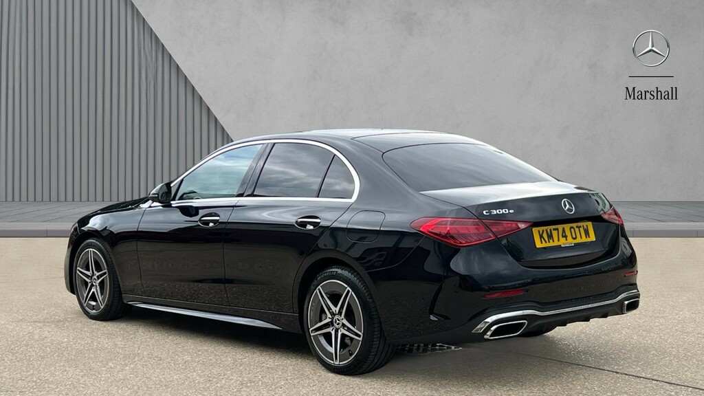 Mercedes-Benz C Class C Class C300e Amg Line Premium 9G-tronic KM74OTW Black #2