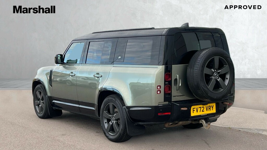 Land Rover Defender 130 Defender 3.0 D300 X-dynamic Hse 130 8 Se FV72VRY Green #2