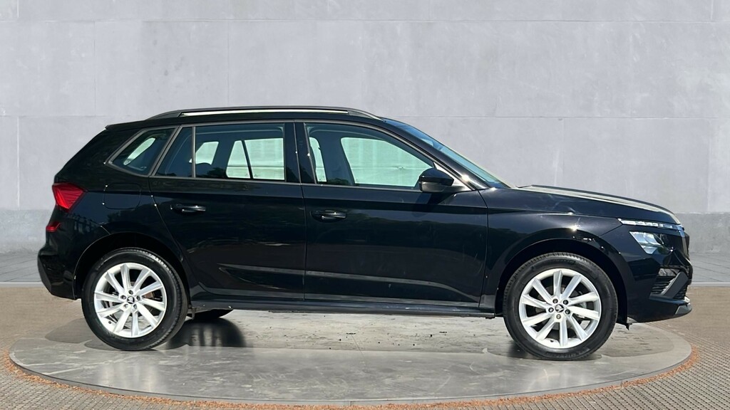 Skoda Kamiq Kamiq 1.0 Tsi 95 Se Edition GL25FHT Black #4