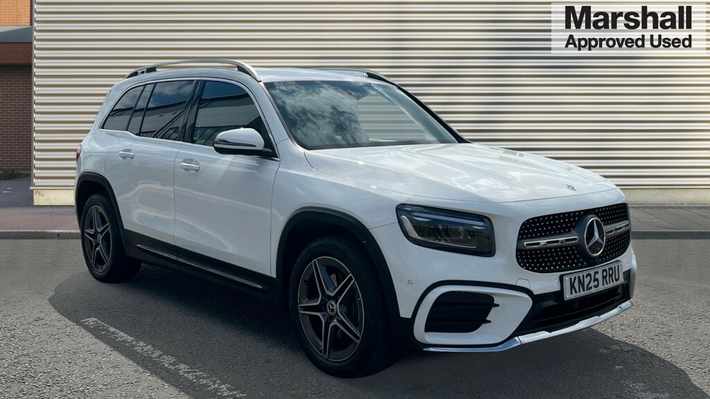 Mercedes-Benz GLB Class Glb 200 Amg Line Executive 7G-tronic White