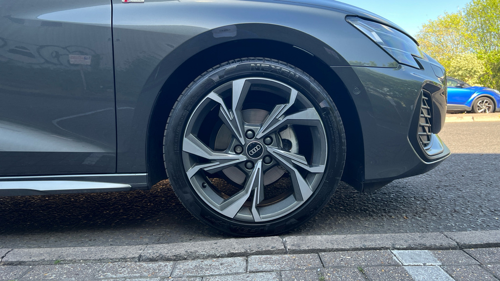 Audi A3 A3 35 Tfsi S Line S Tronic Tech Pack LY25ANR Grey #5