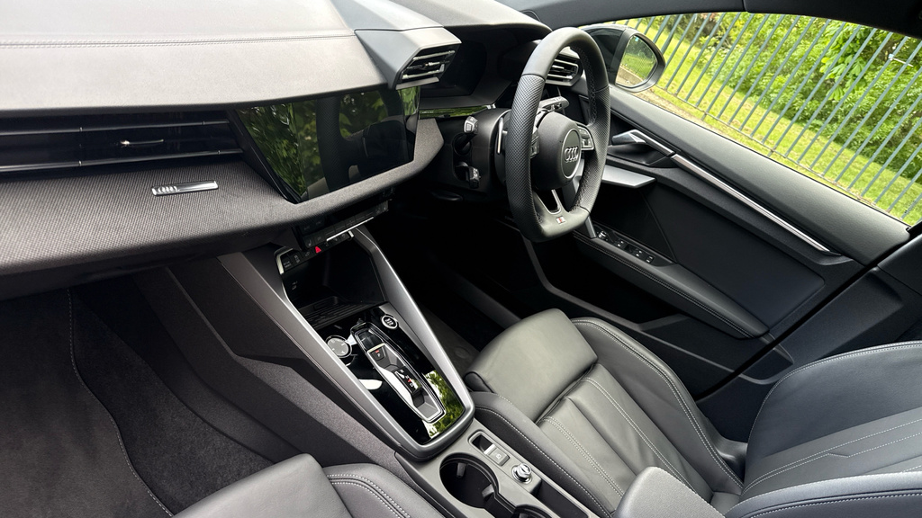 Audi A3 A3 1.5 Tfsi E 204 Black Edition S Tronic LL75KFV Black #2