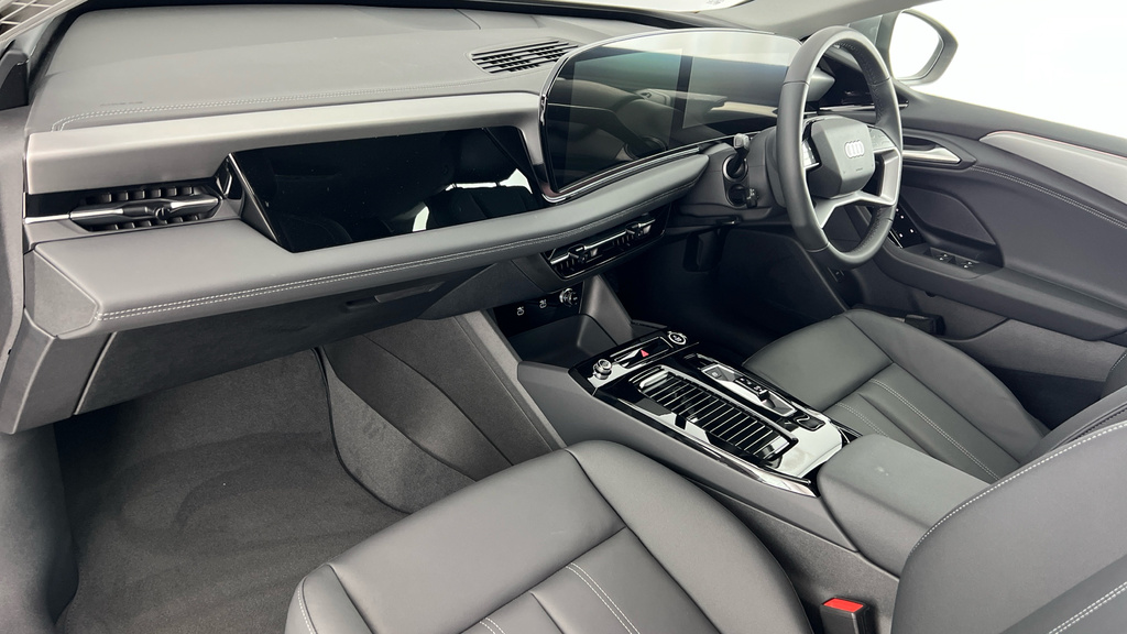 Audi A6 E-tron Avant Audi A6 E-tron Avant 210Kw 83Kwh Sport Grey #2