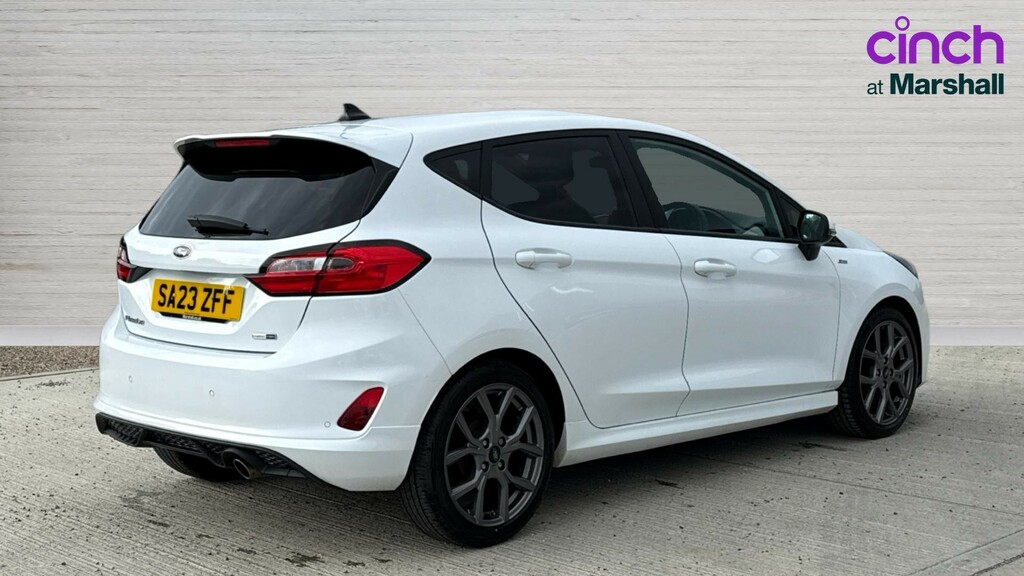 Ford Fiesta Fiesta 1.0 Ecoboost Hybrid Mhev 125 St-line SA23ZFF White #3