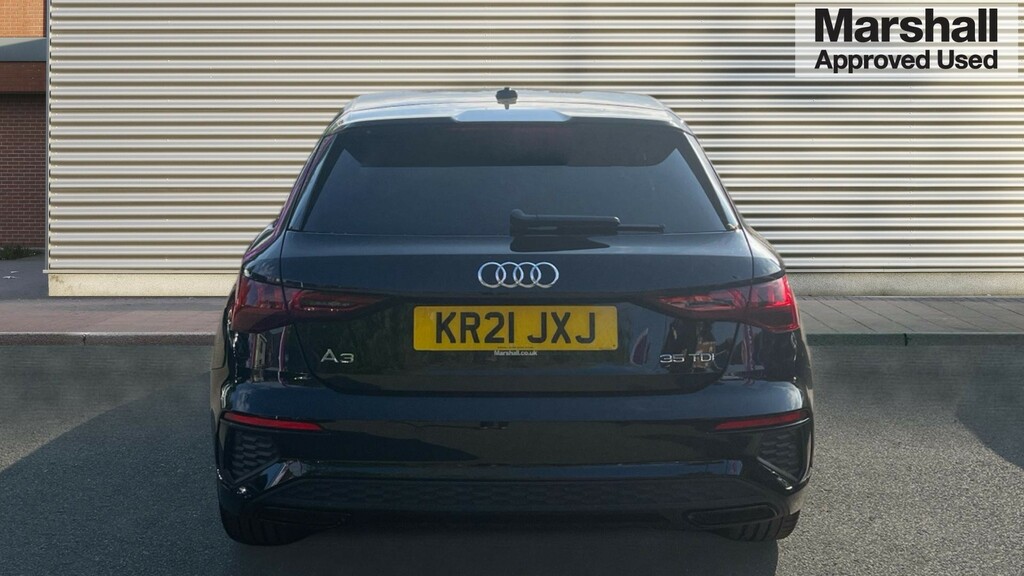 Audi A3 A3 35 Tdi Edition 1 S Tronic KR21JXJ Black #4