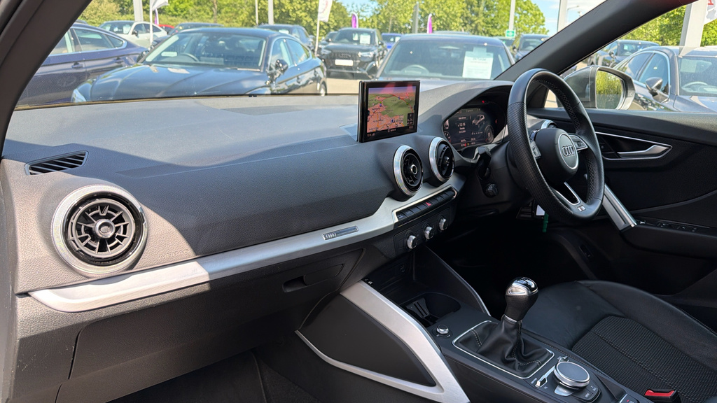 Audi Q2 Q2 35 Tfsi S Line EJ73GHD Grey #2