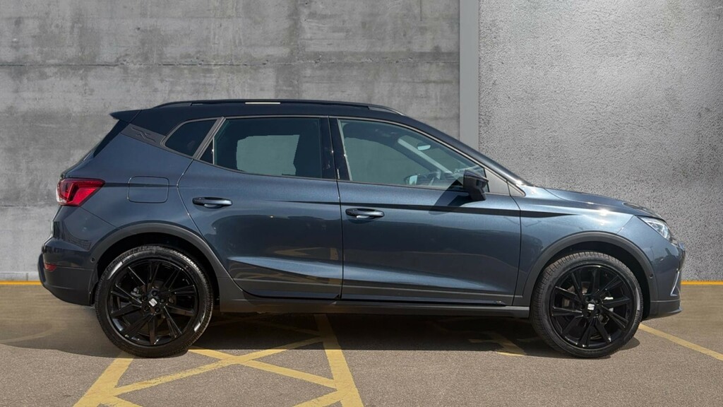 Seat Arona Arona 1.0 Tsi 115 Fr Black Edition Dsg KW75SXZ Black #4