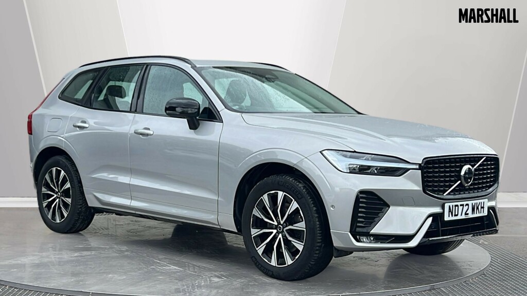 Volvo XC60 Xc60 2.0 B4p Plus Dark Geartronic Silver