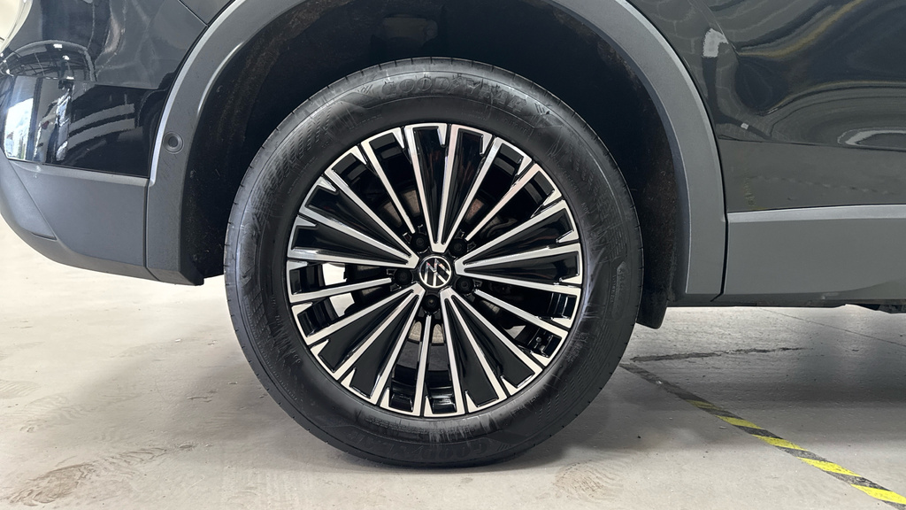 Volkswagen Tiguan Tiguan 1.5 Tsi Ehybrid Match Dsg GL25OLE Black #5