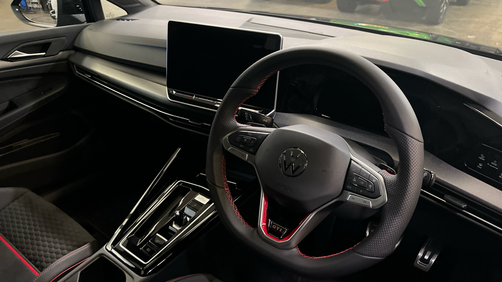 Volkswagen Golf Golf Hatch Gti Clubsport 2.0 Tsi 300 Ps 7-Speed Ds GY26FYH Black #6