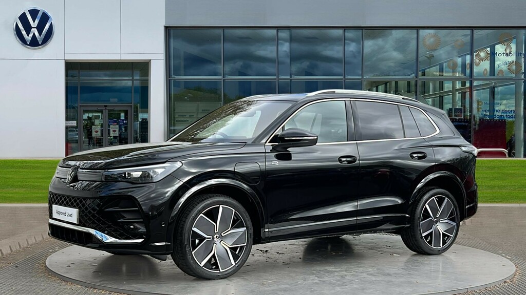 Volkswagen Tiguan Volkswagen Tiguan Estate 1.5 Tsi Ehybrid R-line KP26YPA Black #6