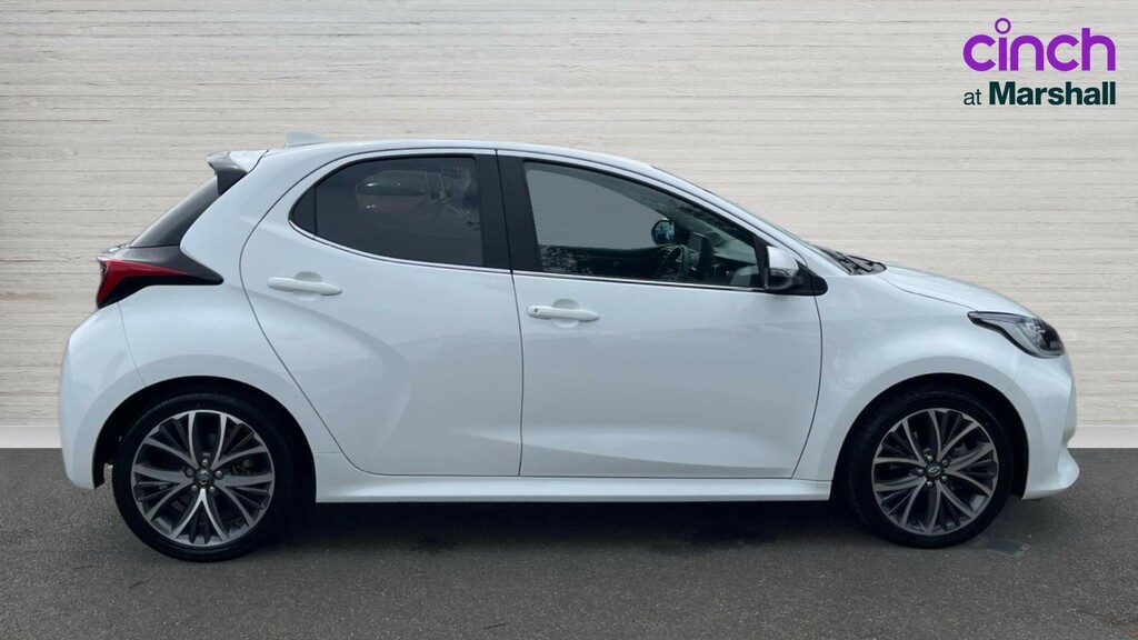 Toyota Yaris Yaris 1.5 Hybrid Excel Cvt EA73XBT White #2
