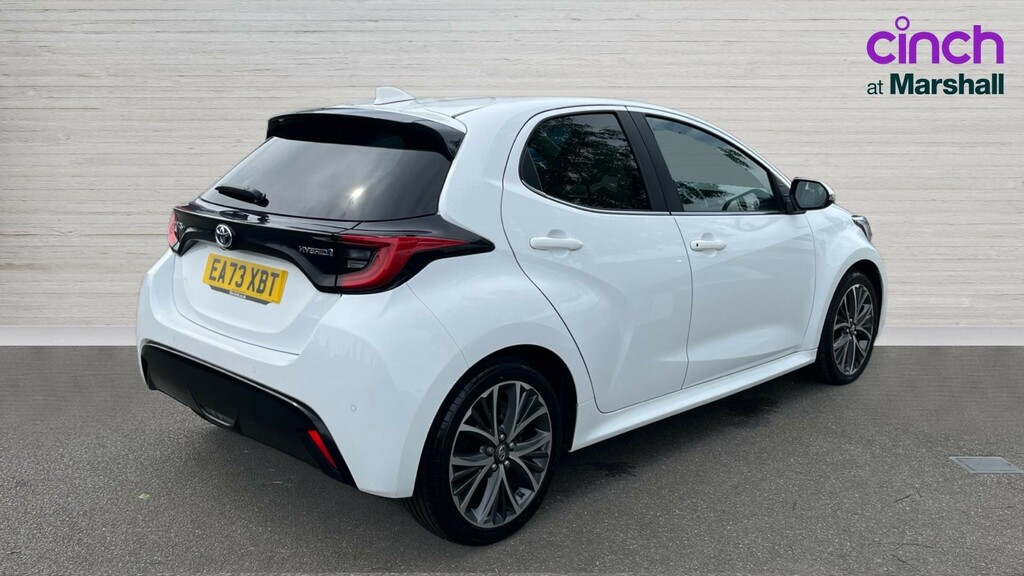 Toyota Yaris Yaris 1.5 Hybrid Excel Cvt EA73XBT White #3