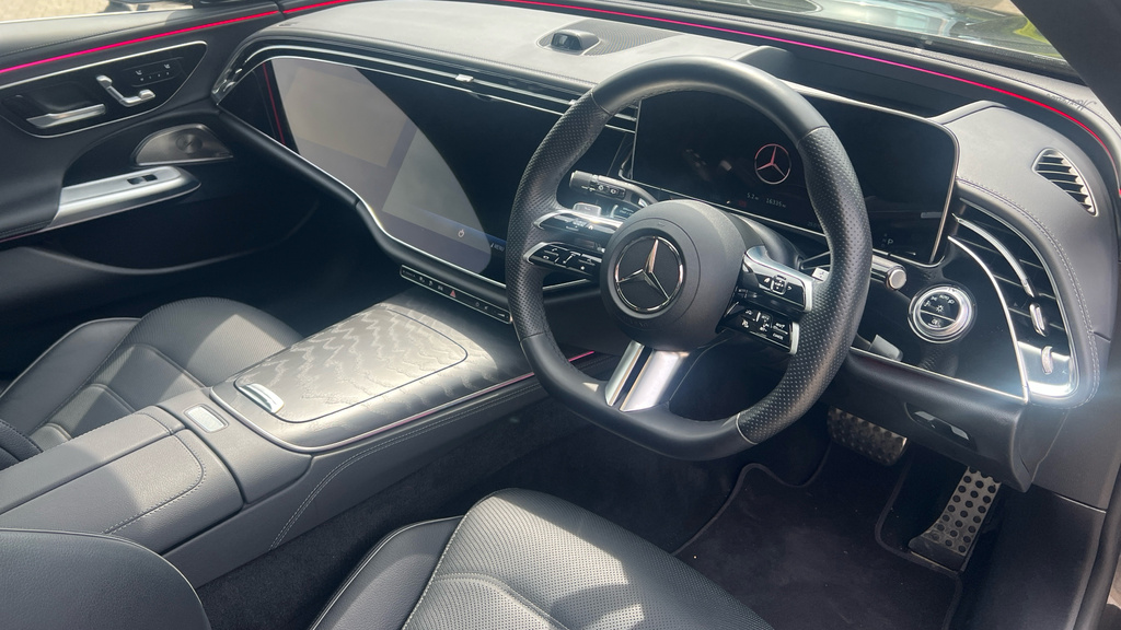 Mercedes-Benz E Class E Class E300e Amg Line Premium Plus 9G-tronic KJ24VXP Grey #3