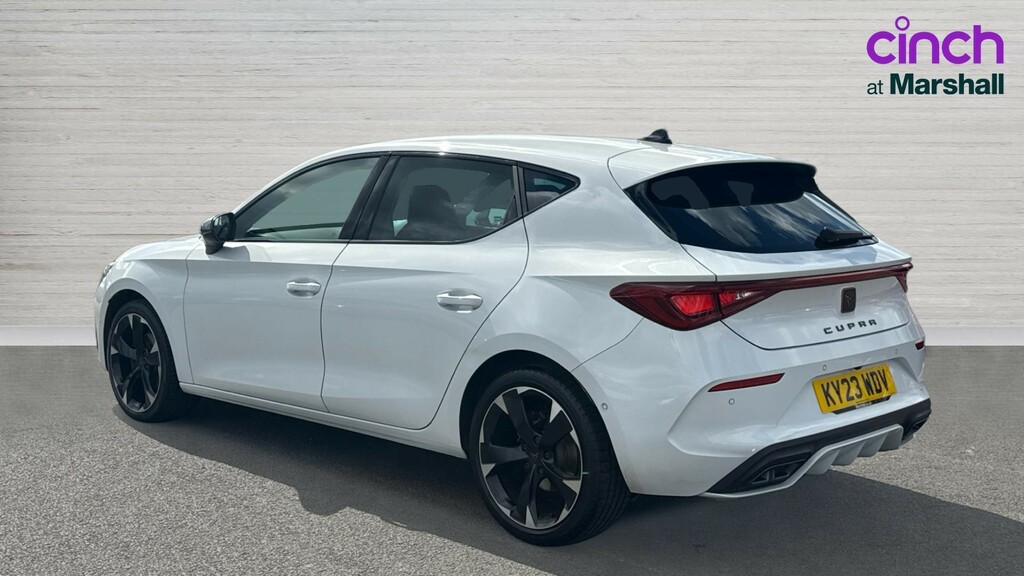 Cupra Leon Leon 1.5 Etsi V1 Dsg KY23WDV White #5