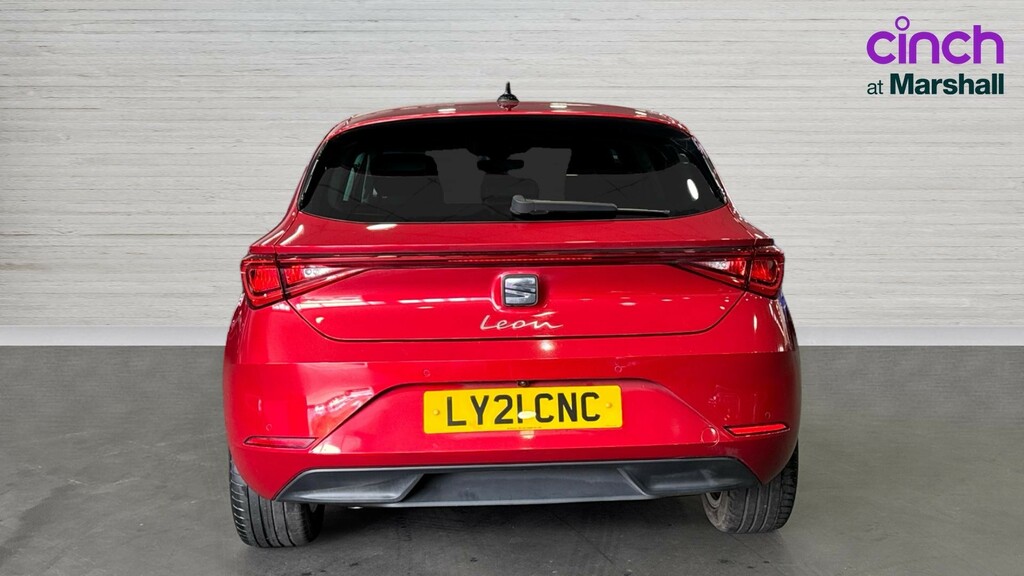 Seat Leon Leon 1.5 Etsi 150 Xcellence 5R Dsg Red #4