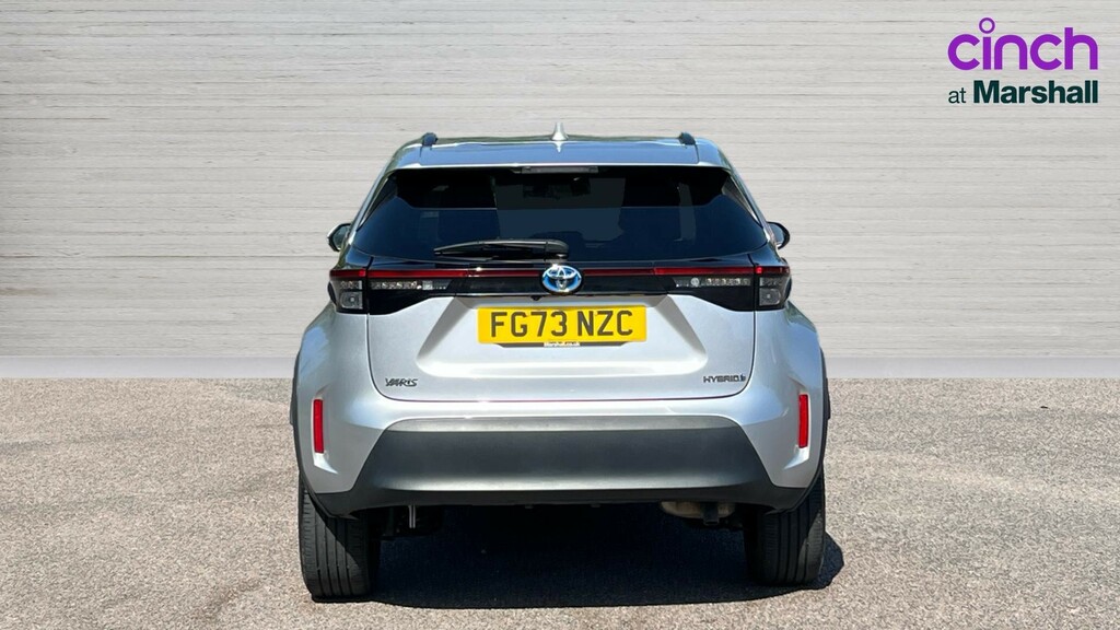 Toyota Yaris Cross Yaris Cross 1.5 Hybrid Design Cvt FG73NZC Silver #4