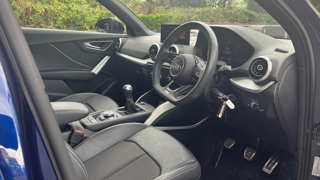 Audi Q2 Q2 30 Tfsi Black Edition DA73BKN Blue #6