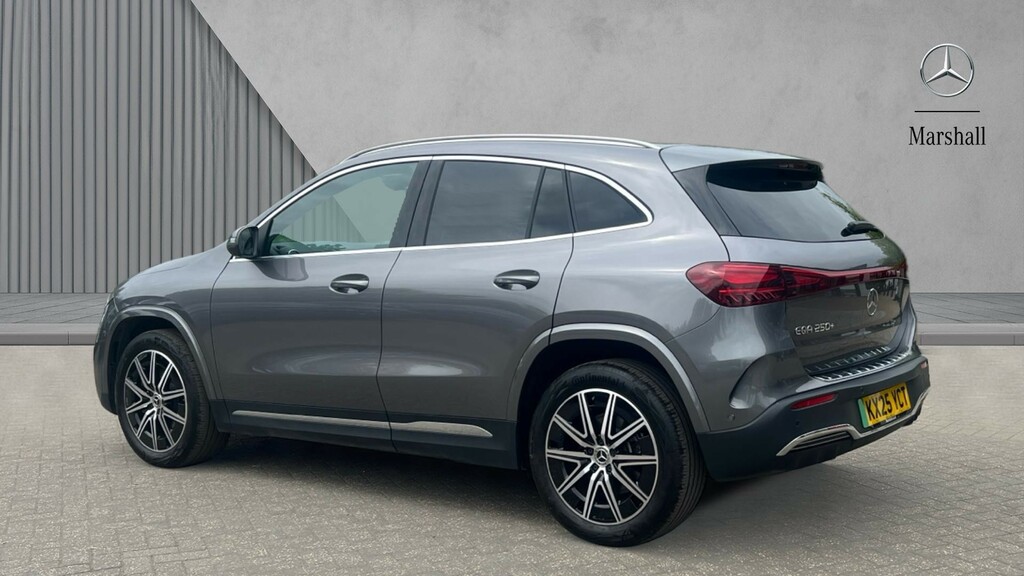 Mercedes-Benz EQA Eqa 250 140Kw Amg Line Executive 70.5Kwh KX25YCT Grey #2