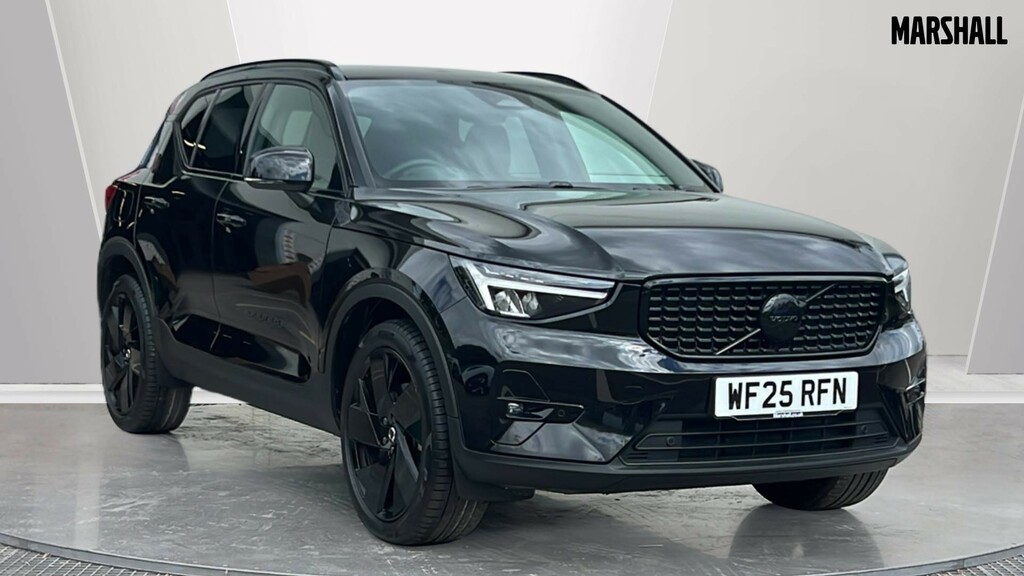 Volvo XC40 Xc40 2.0 B4p Plus Black Edition WF25RFN Black