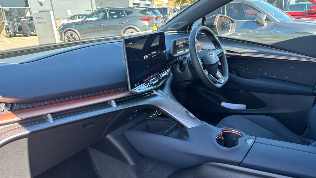 Cupra Tavascan Tavascan 210Kw V2 77Kwh KR26NWA Grey #2