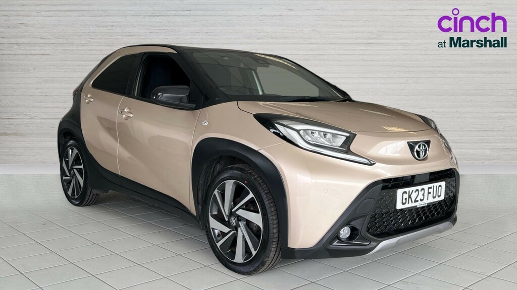Toyota Aygo X Aygo X 1.0 Vvt-i Exclusive Beige
