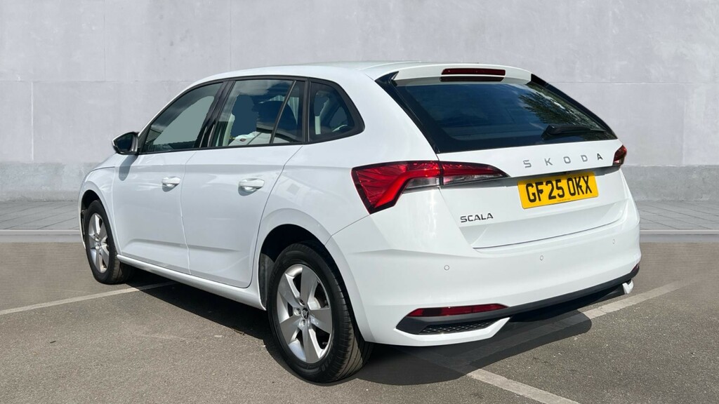 Skoda Scala Scala 1.0 Tsi 116 Se Edition Dsg GF25OKX White #3