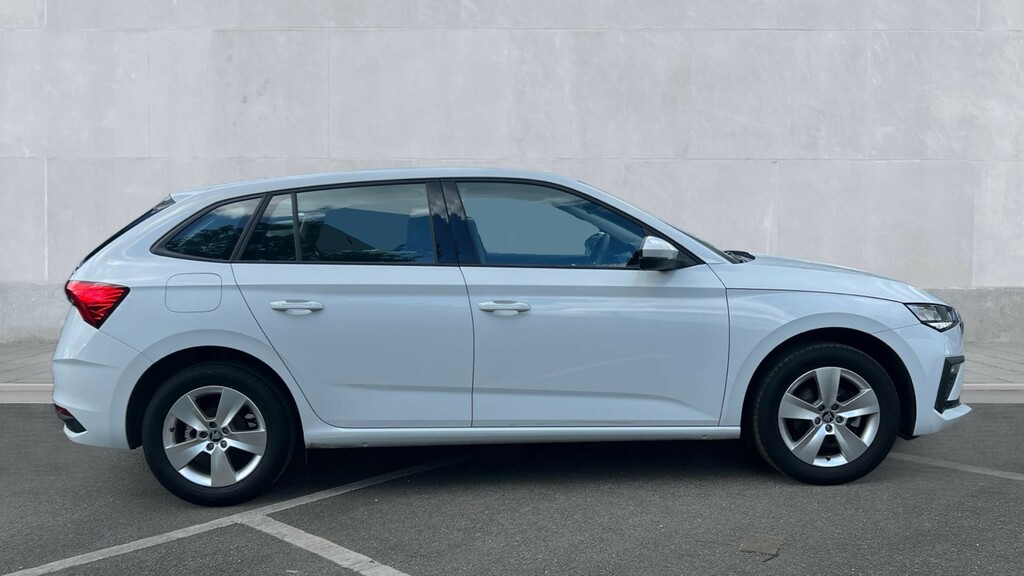 Skoda Scala Scala 1.0 Tsi 116 Se Edition Dsg GF25OKX White #4