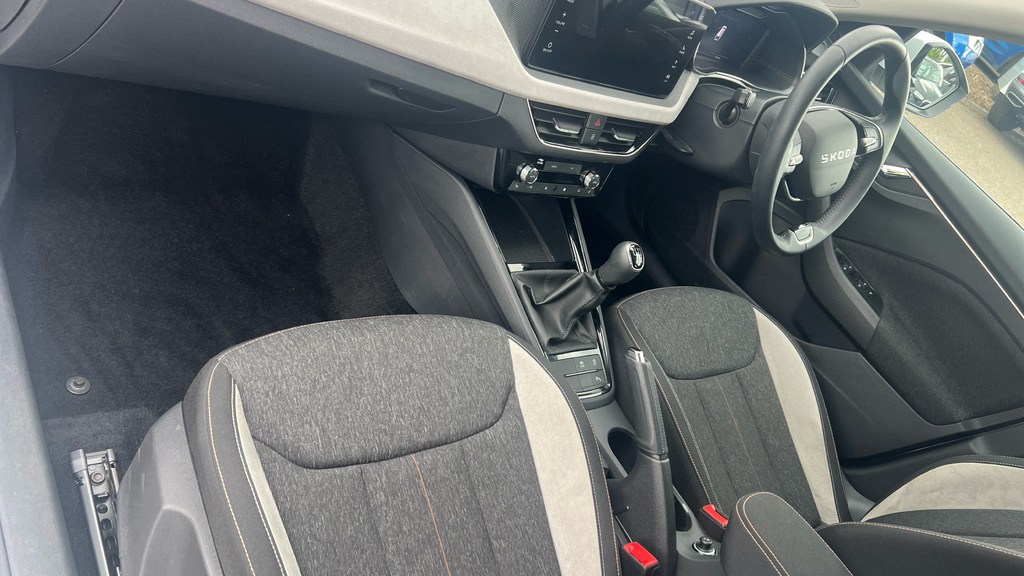Skoda Scala Scala 1.0 Tsi 116 Se L Edition KS25EVX White #2
