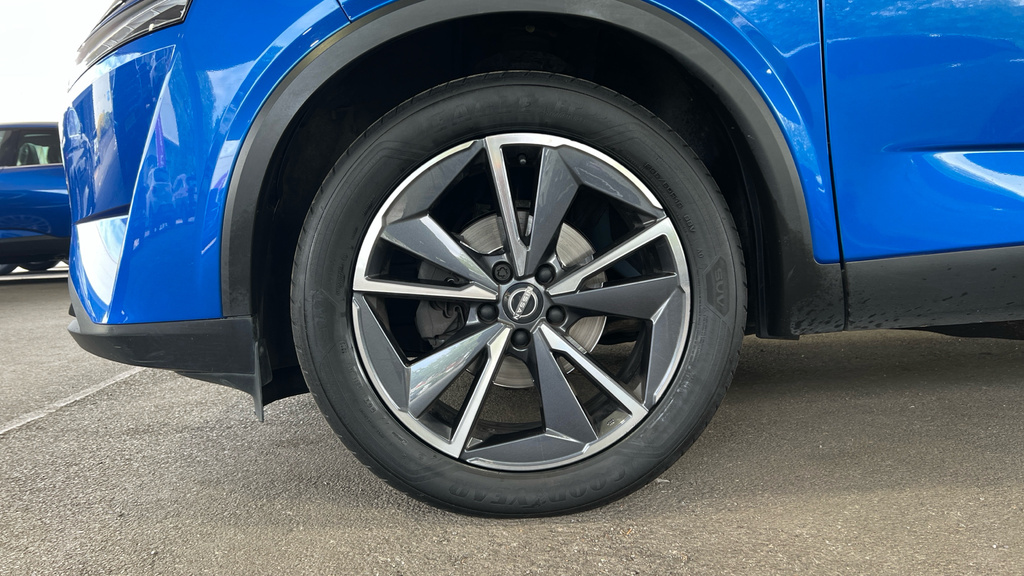 Nissan Qashqai Qashqai 1.3 Dig-t Mh 158 Tekna Xtronic DN73OKB Blue #4