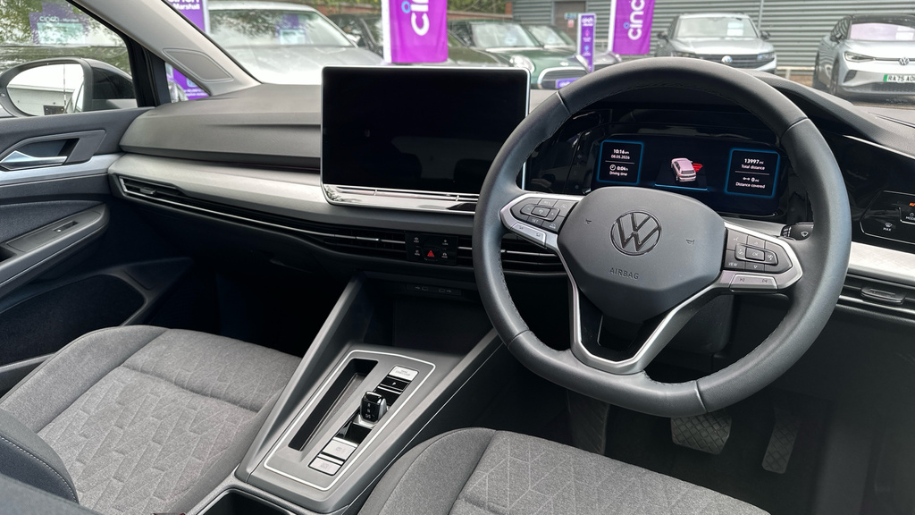 Volkswagen Golf Golf 1.5 Tsi 204 Match Ehybrid Dsg GL25TVX Black #6