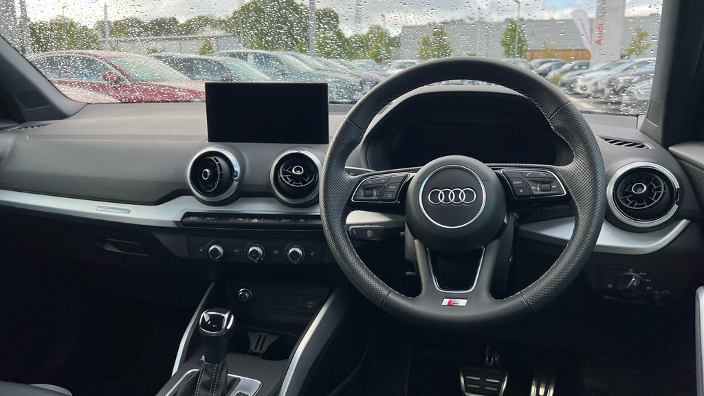 Audi Q2 Q2 35 Tfsi S Line S Tronic WK23XYC Blue #6