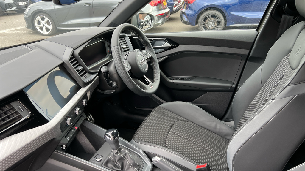 Audi A1 A1 30 Tfsi S Line S Tronic LX26OPZ Grey #2