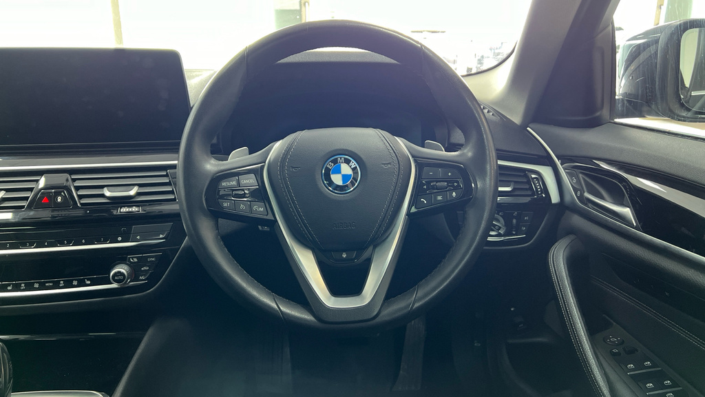 BMW 5 Series 5 Series 530E Se YK23UNO Black #5