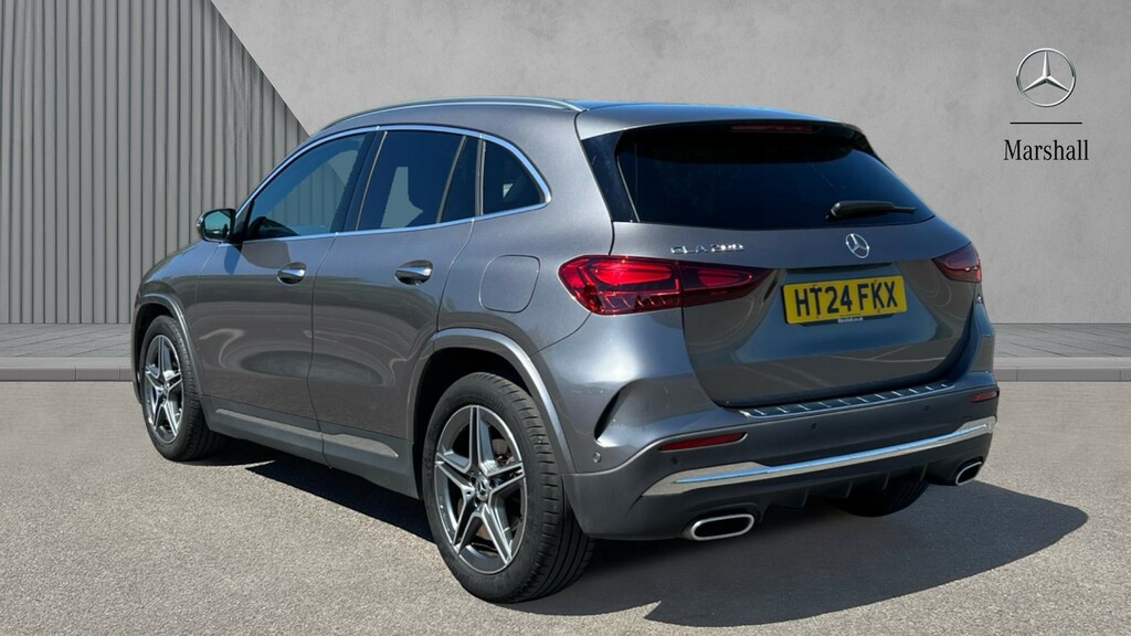 Mercedes-Benz GLA Class Gla 200 Amg Line Executive HT24FKX Grey #2